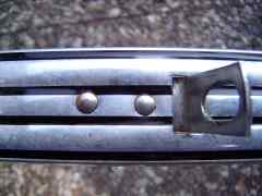 Genieteter Schutzblechhalter (Nietenkpfe auen)